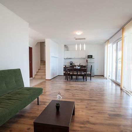 Momchil Villas Balchik Luaran gambar