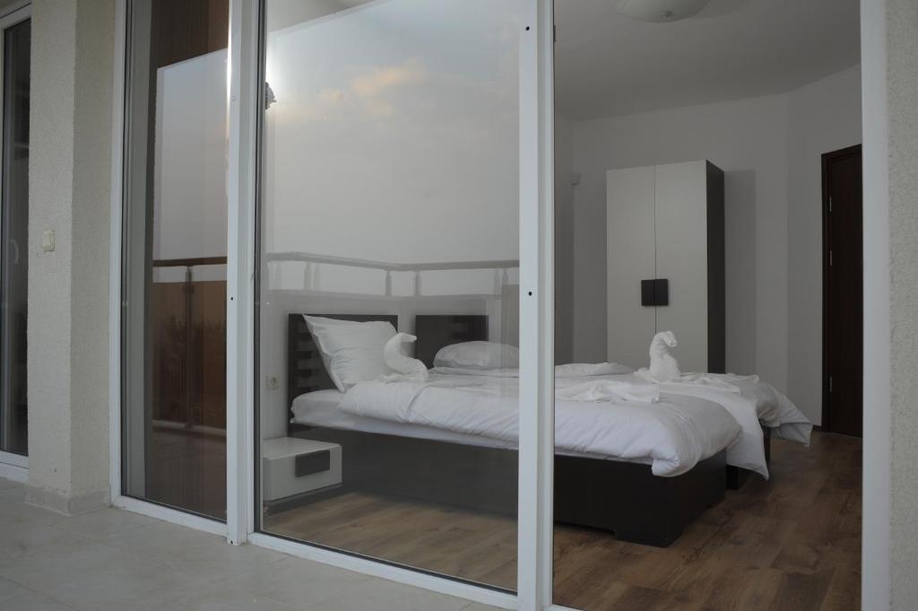 Momchil Villas Balchik Bilik gambar